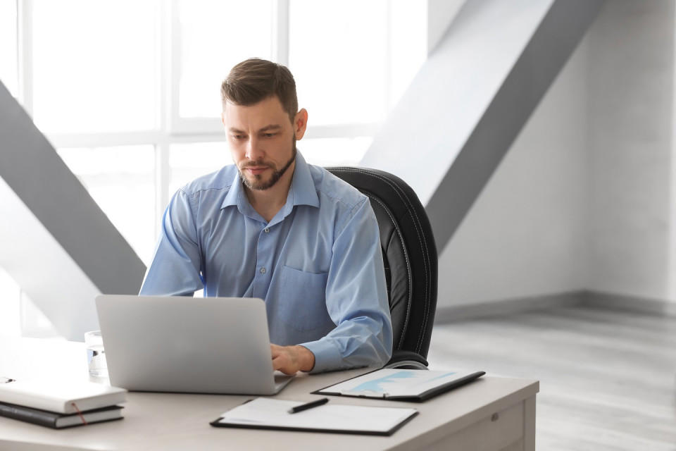 Comment gérer plusieurs projets en parallèle sans perdre la tête : Conseils et outils pratiques pour Comment gérer plusieurs projets en parallèle sans perdre la tête : Conseils et outils pratiques pour