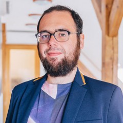 Miloš Vlach - Easy Software