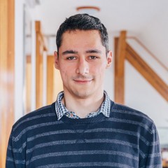 Dominik Pralovski - Easy Software